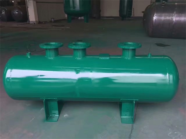 1679991473376569.jpeg 榆中榆中榆中蒸汽分气缸1.jpeg
